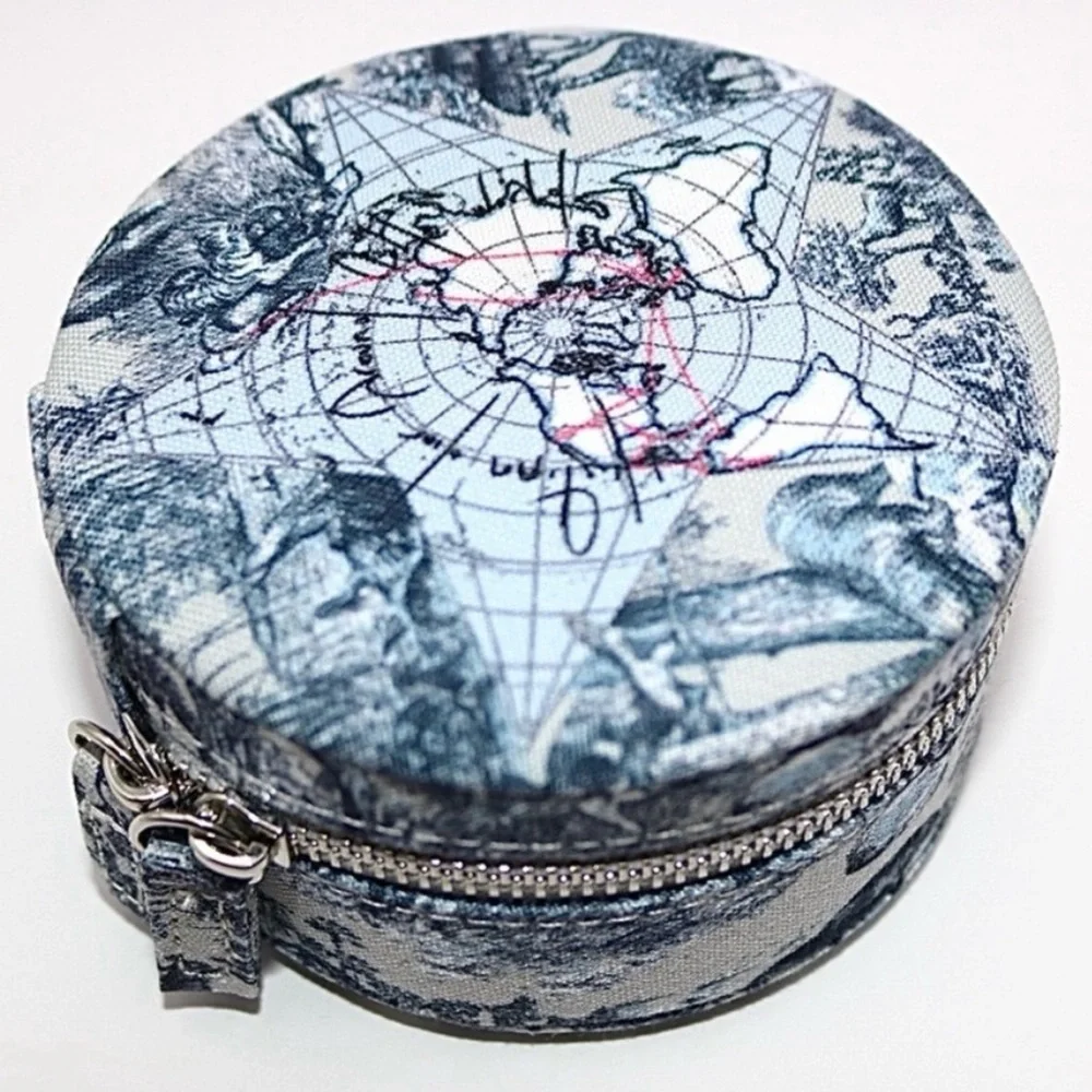 Dior Jewellery Travel Bag - Picture 11 of 11